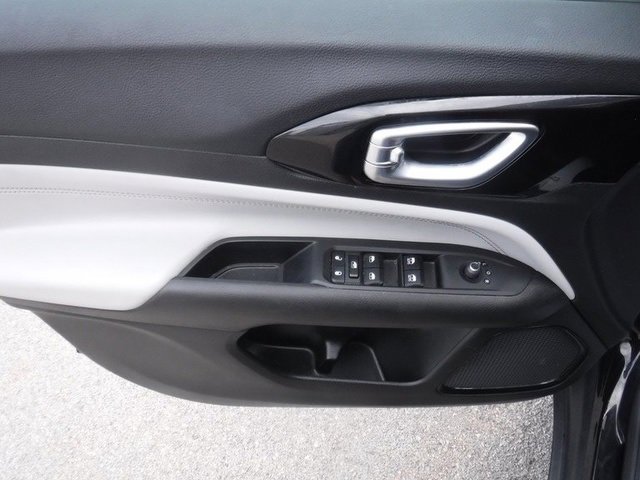 Used 2022 Jeep Compass Limited image 12