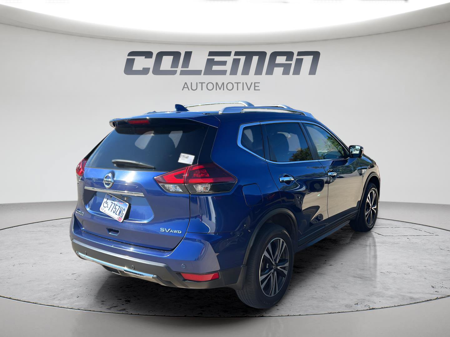 Used 2019 Nissan Rogue SV w/ Premium Package AWD/4WD image 3
