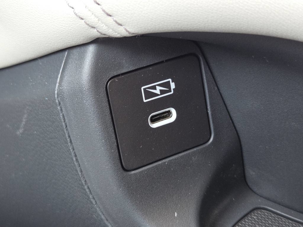 New 2027 Honda HR-V EX-L image 10