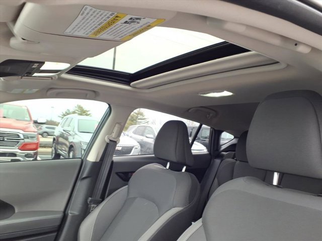 Used 2025 Subaru Crosstrek 2.0i Premium image 21