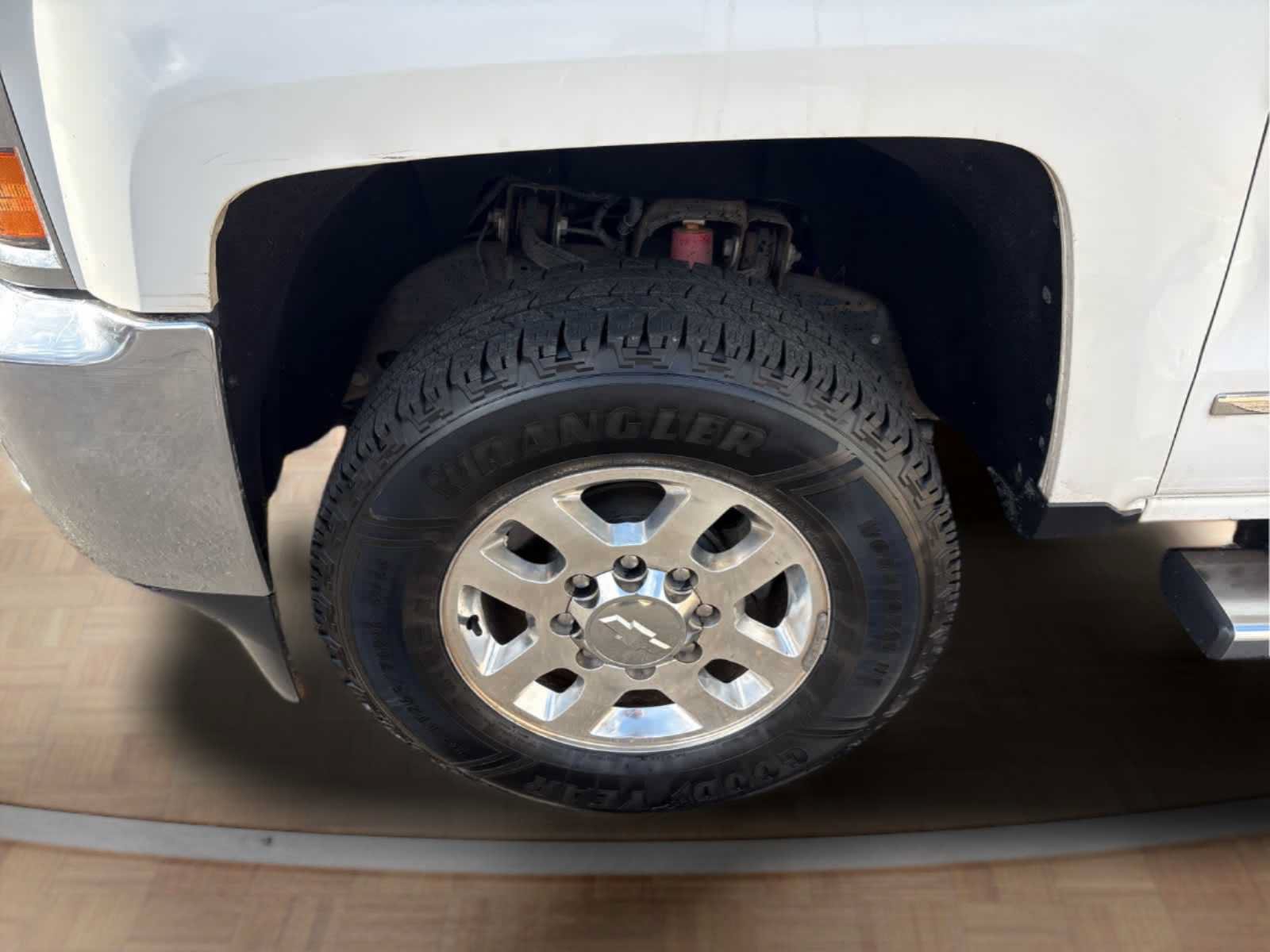 Used 2015 Chevrolet Silverado 2500 LTZ w/ LTZ Plus Package AWD/4WD image 32