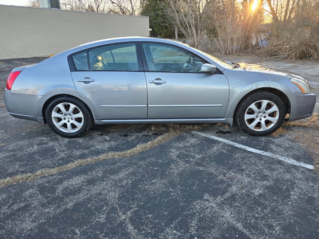 Used 2008 Nissan Maxima 3.5 SL w/ Platinum Edition Pkg FWD image 4
