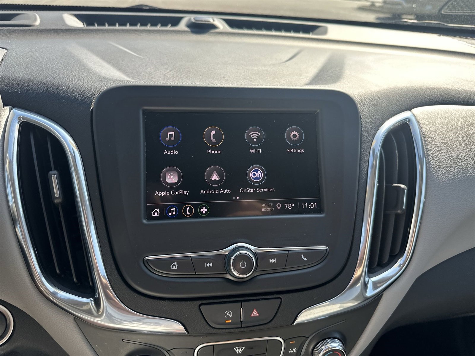 Used 2023 Chevrolet Equinox LS w/ LS Convenience Package image 13