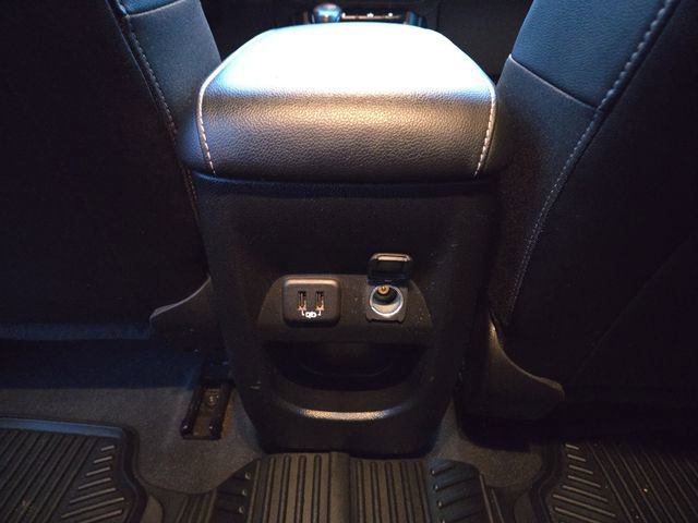 Used 2022 GMC Canyon Elevation w/ Elevation Premium Package image 15