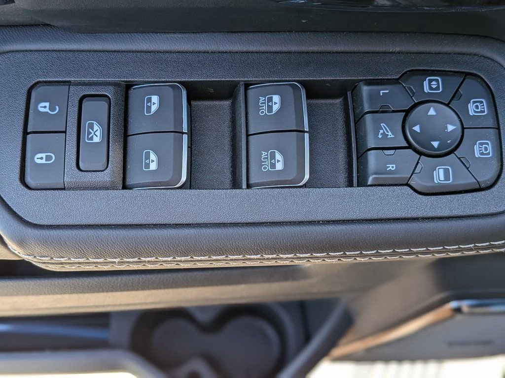 New 2026 RAM 2500 Rebel w/ Rebel Level 2 Equipment Group image 13