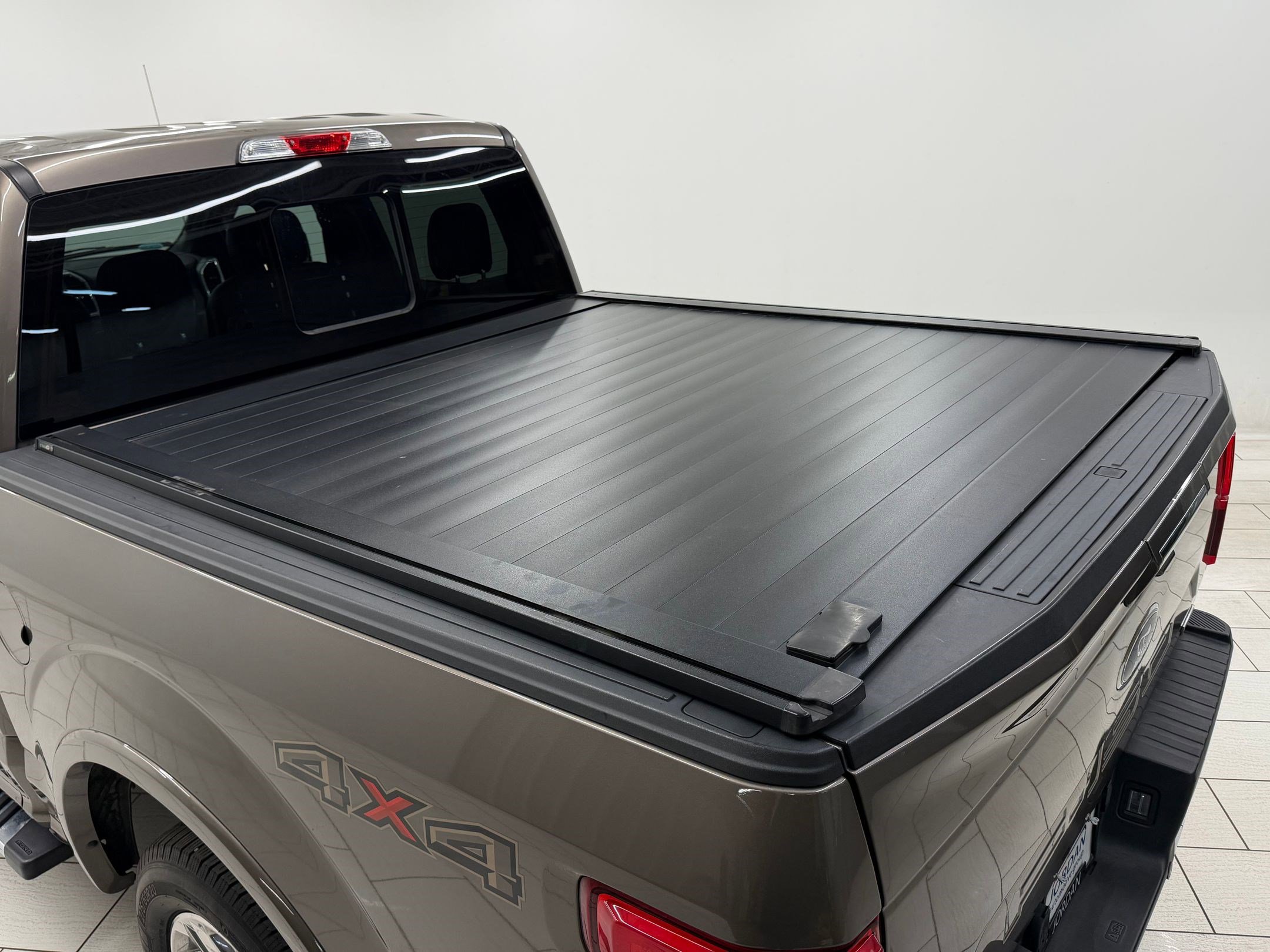 Used 2018 Ford F150 Lariat image 31