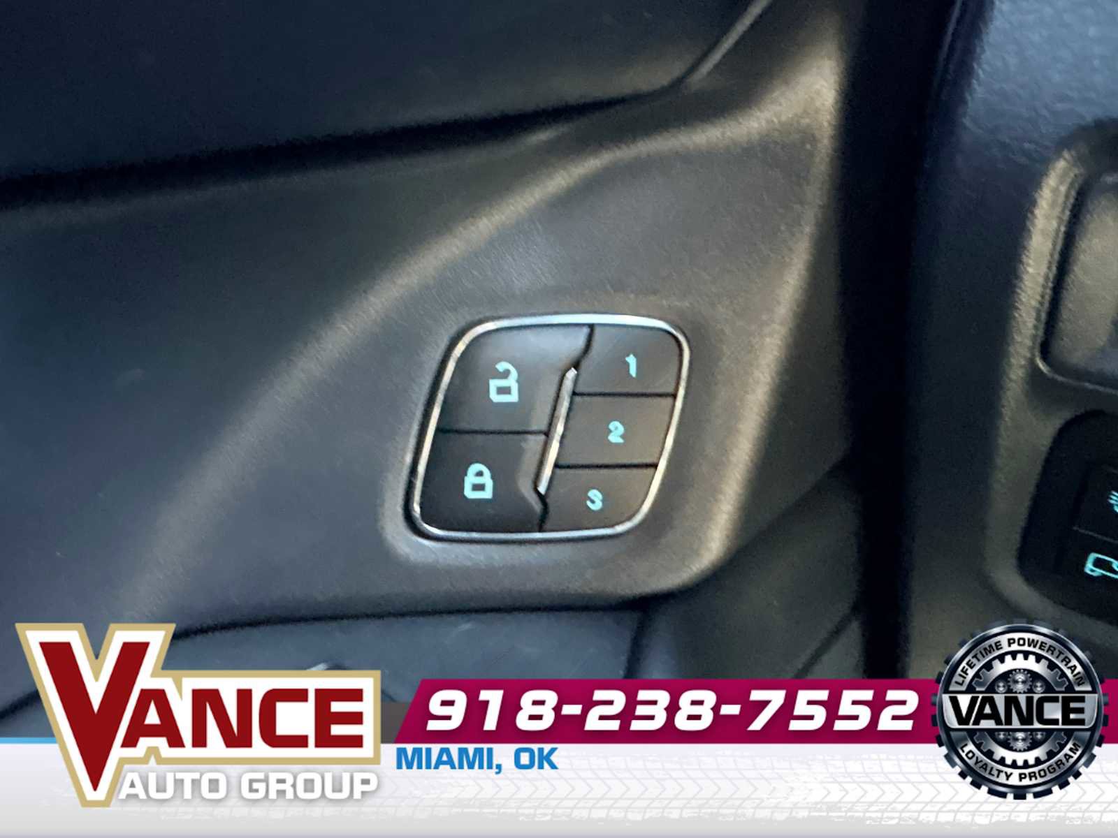 Used 2022 Ford Expedition Platinum AWD/4WD image 36