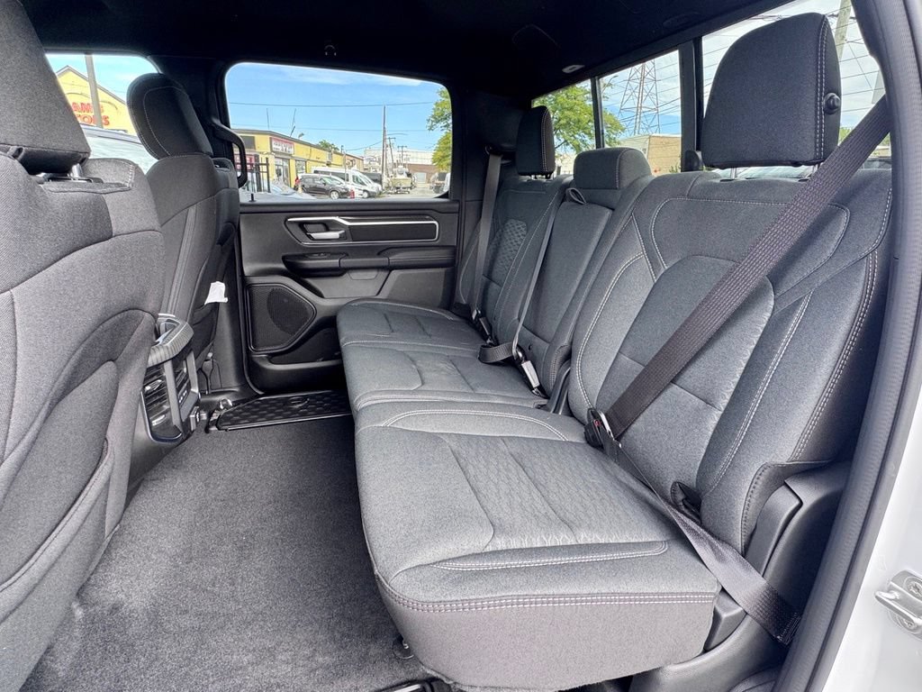 New 2026 RAM 1500 Big Horn AWD/4WD image 17
