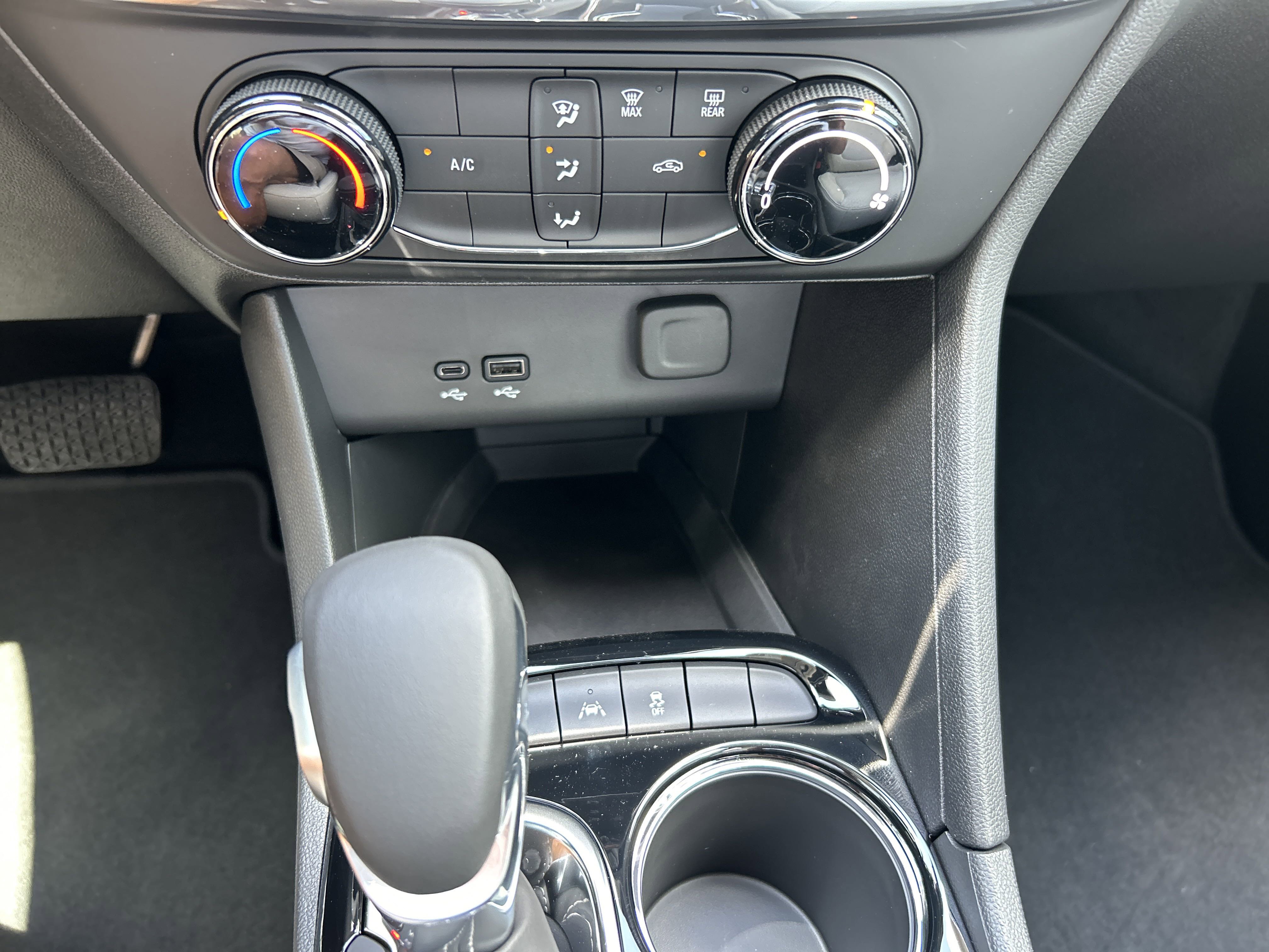 New 2026 Buick Encore GX Preferred image 30