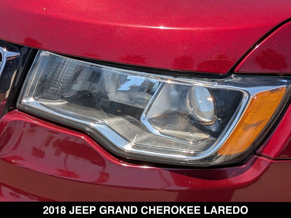 Used 2018 Jeep Grand Cherokee Laredo RWD image 10