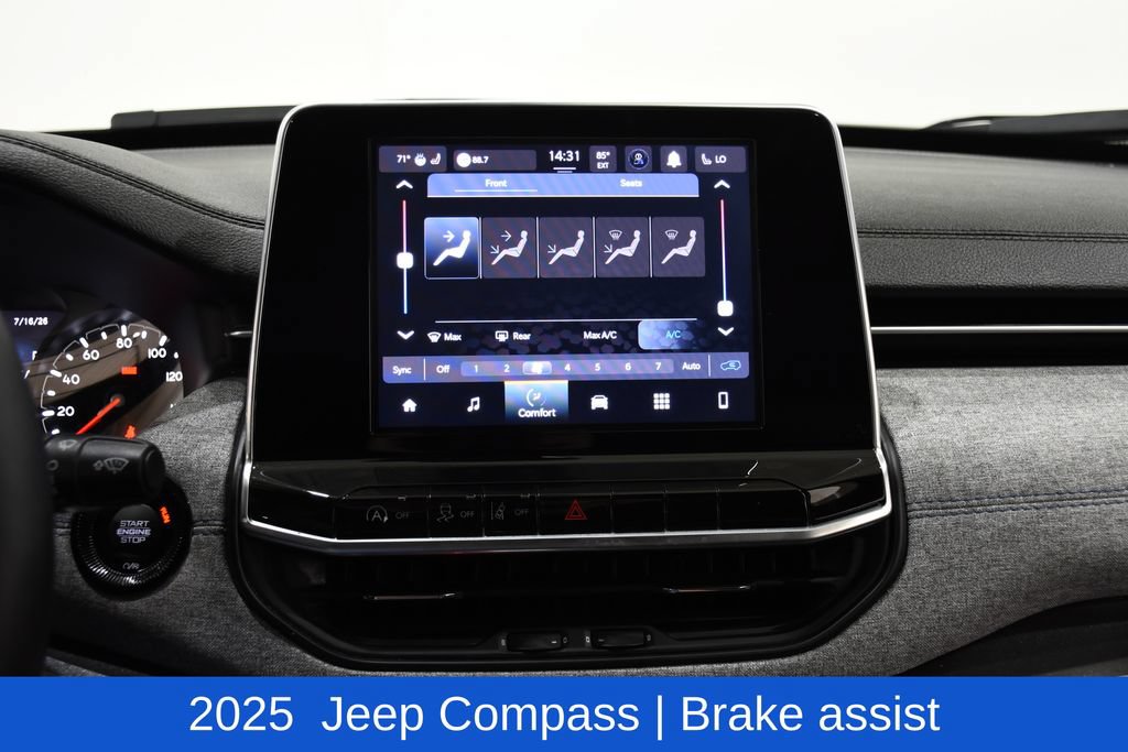 Used 2025 Jeep Compass Latitude w/ Sun & Sound Group AWD/4WD image 20