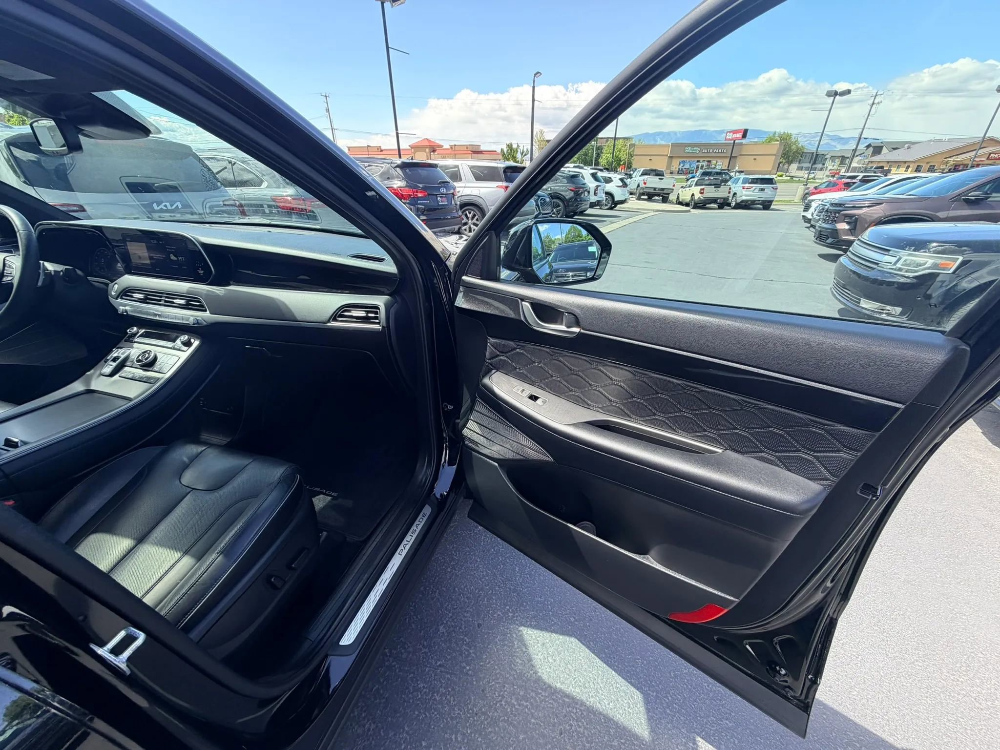 Used 2020 Hyundai Palisade Limited image 26