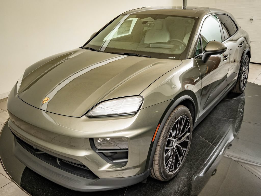 New 2026 Porsche Macan 4 Electric AWD/4WD image 52