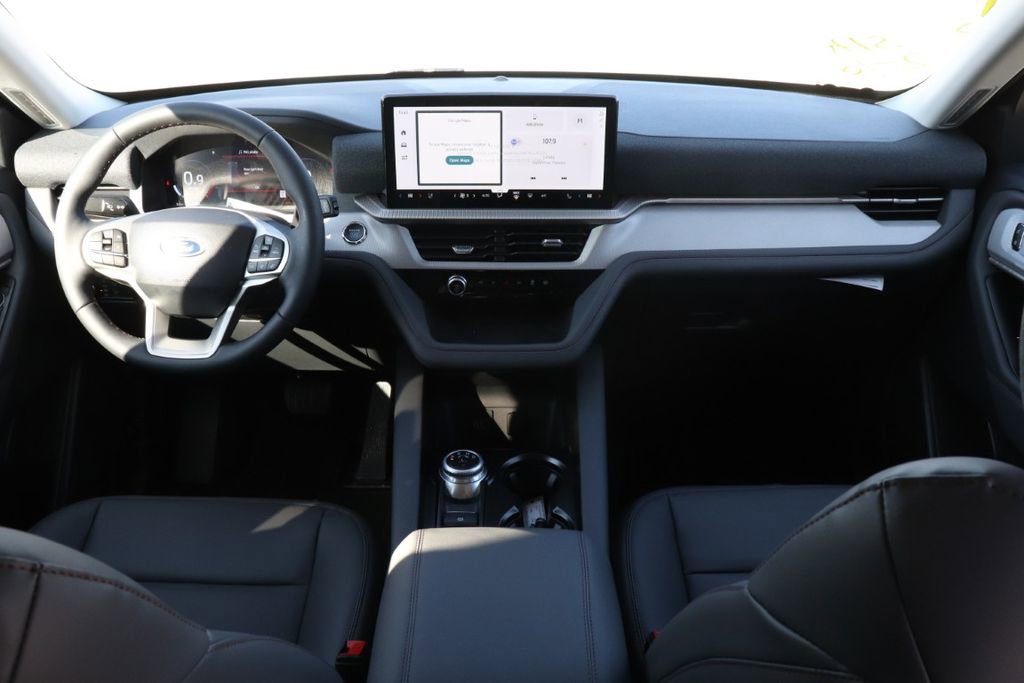 New 2026 Ford Explorer Active w/ Active Comfort Package image 12