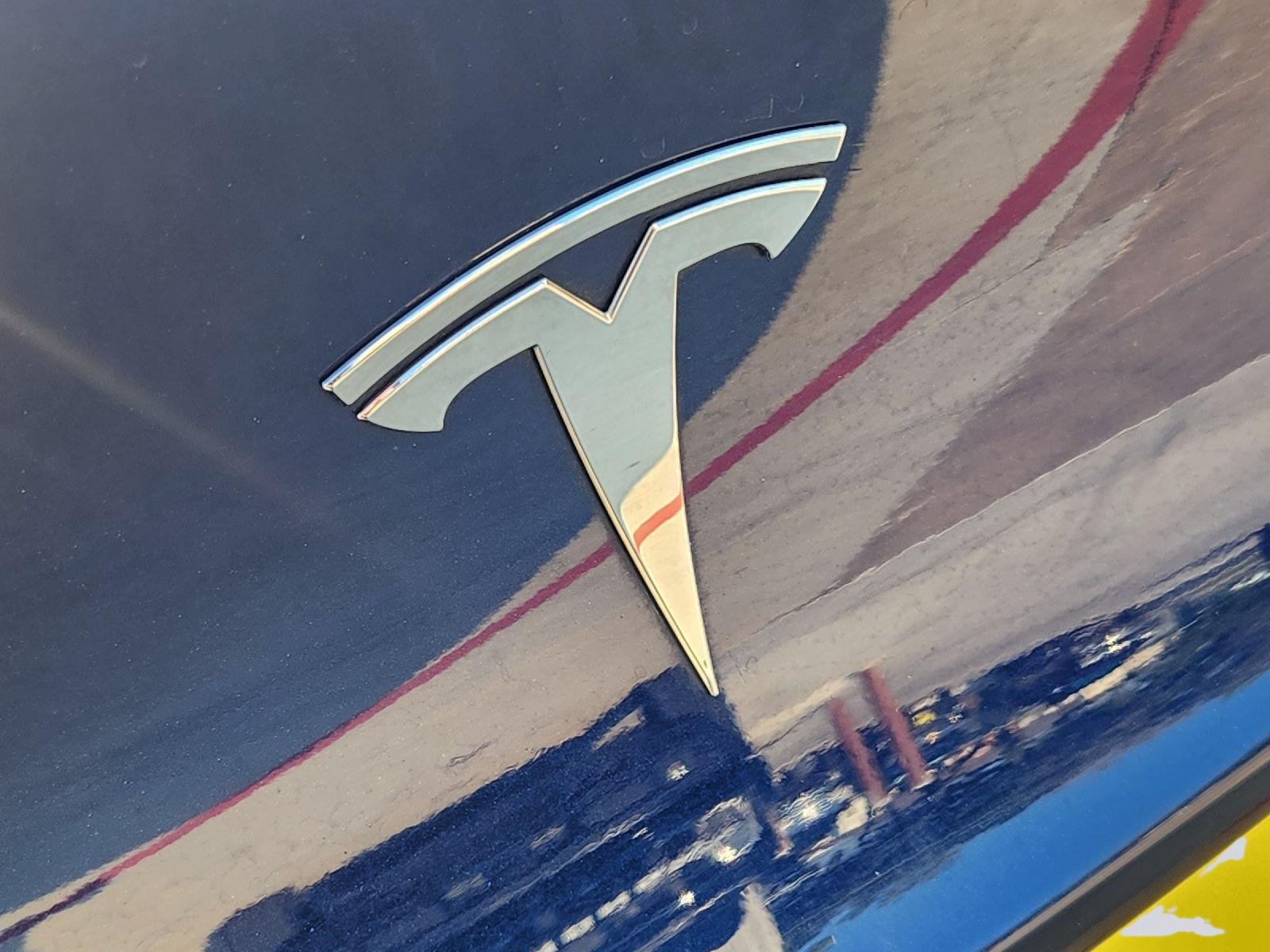Used 2021 Tesla Model Y Long Range AWD/4WD image 12