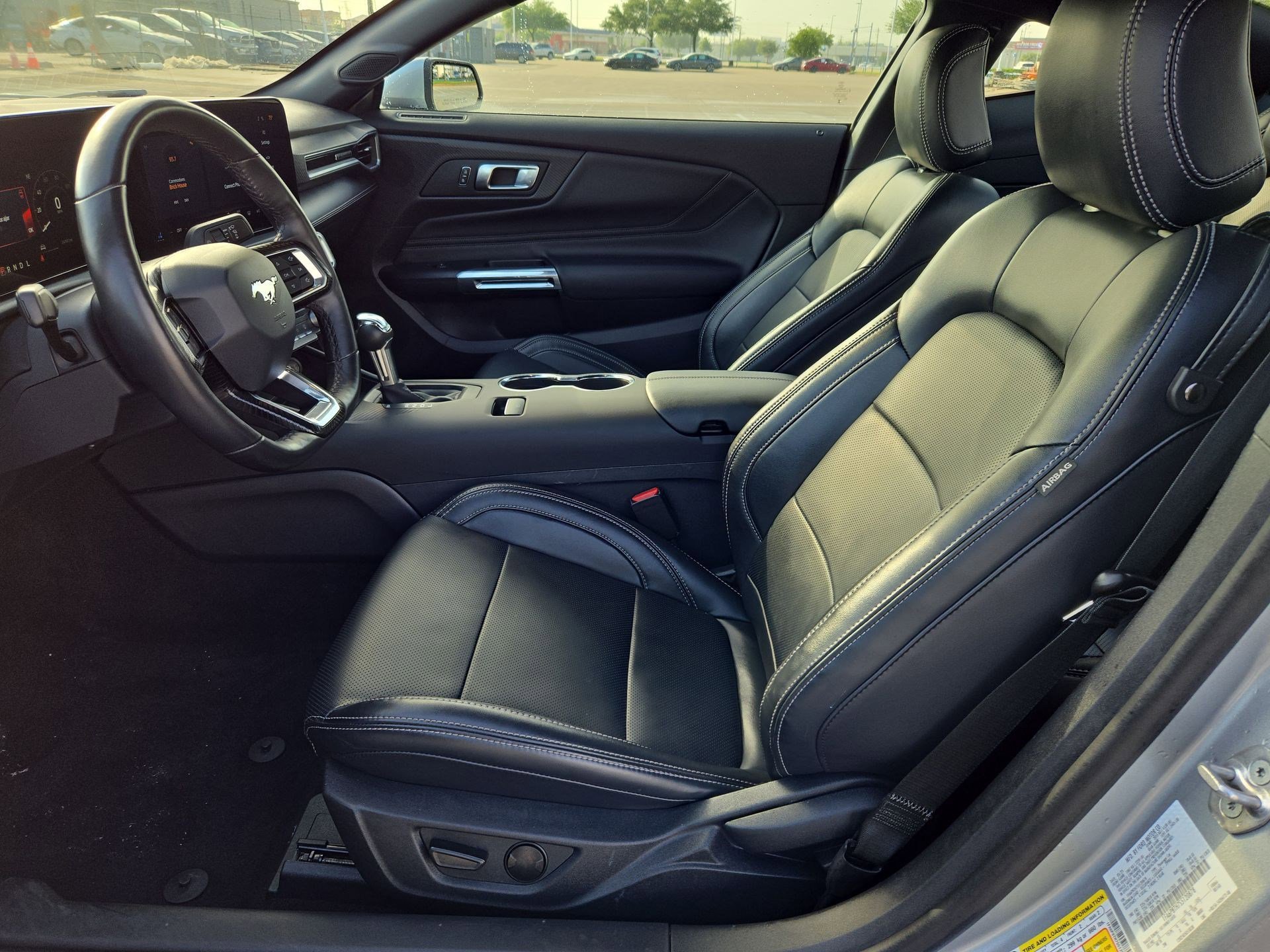 Used 2025 Ford Mustang Premium RWD image 16