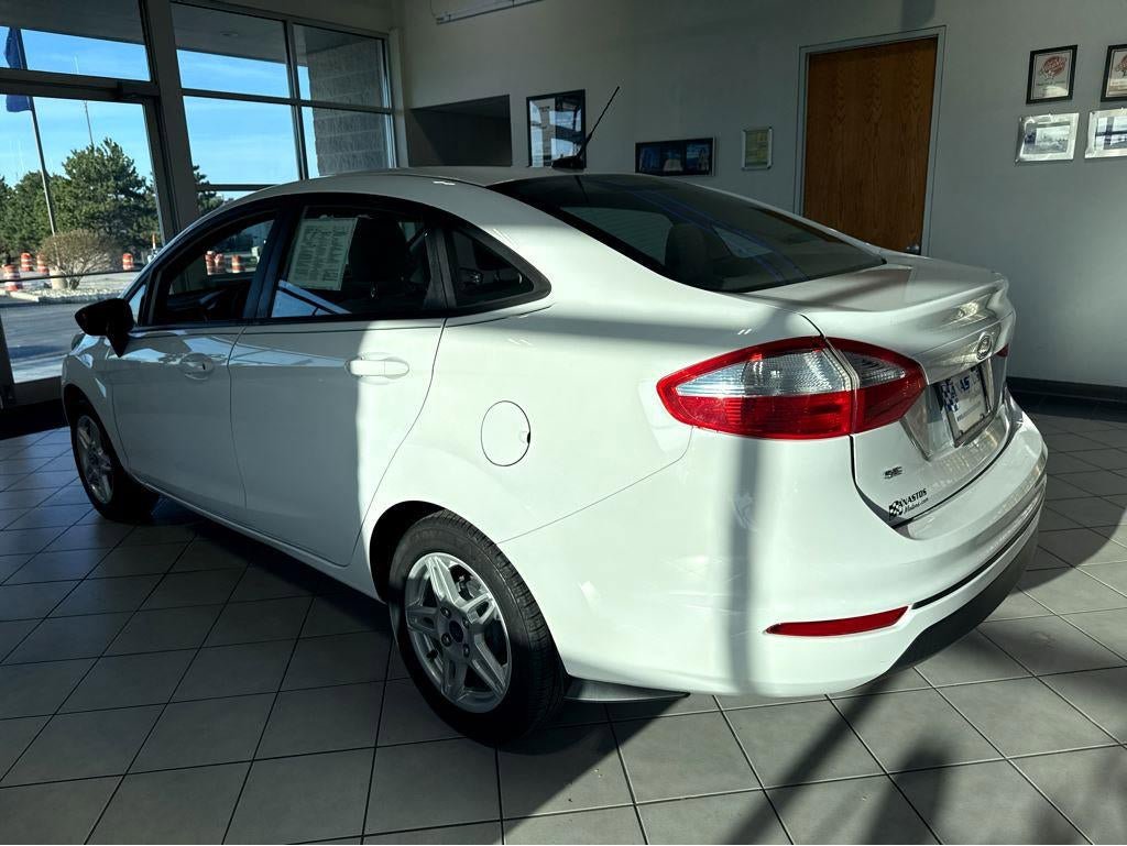 Used 2019 Ford Fiesta SE FWD image 9