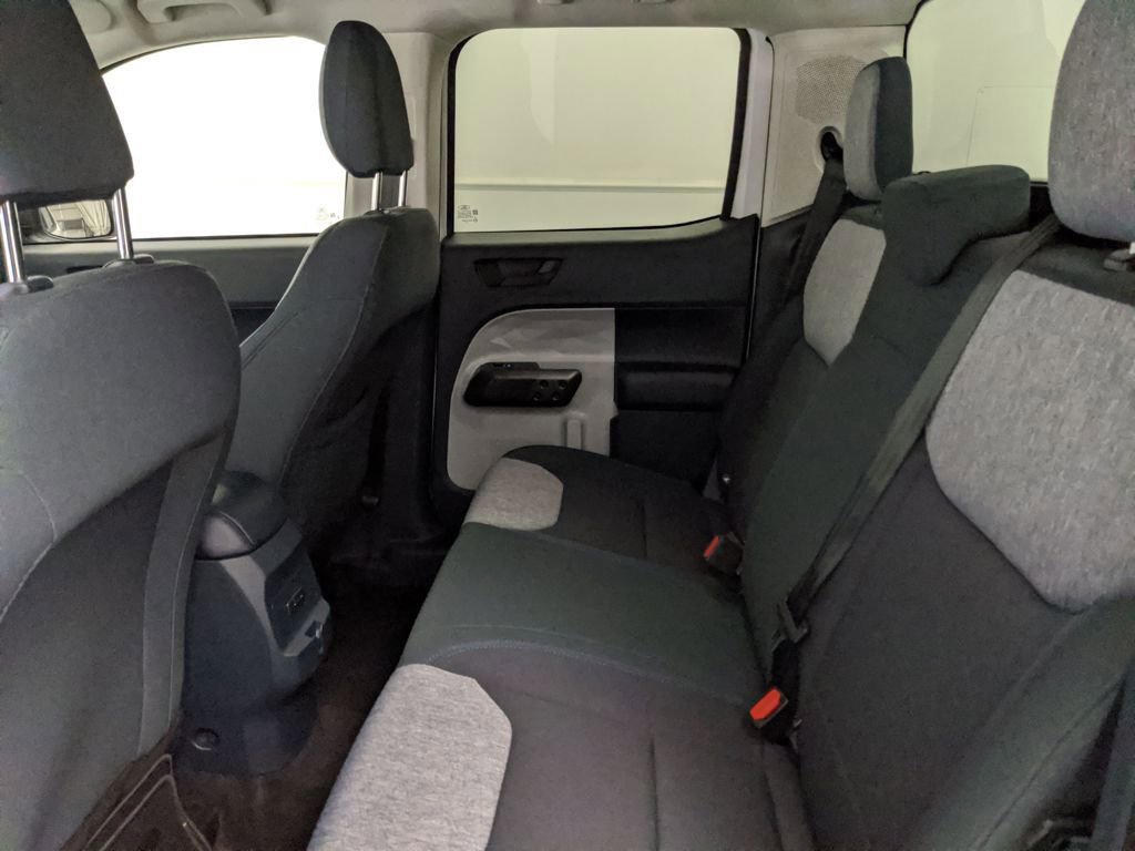 New 2026 Ford Maverick XLT image 23