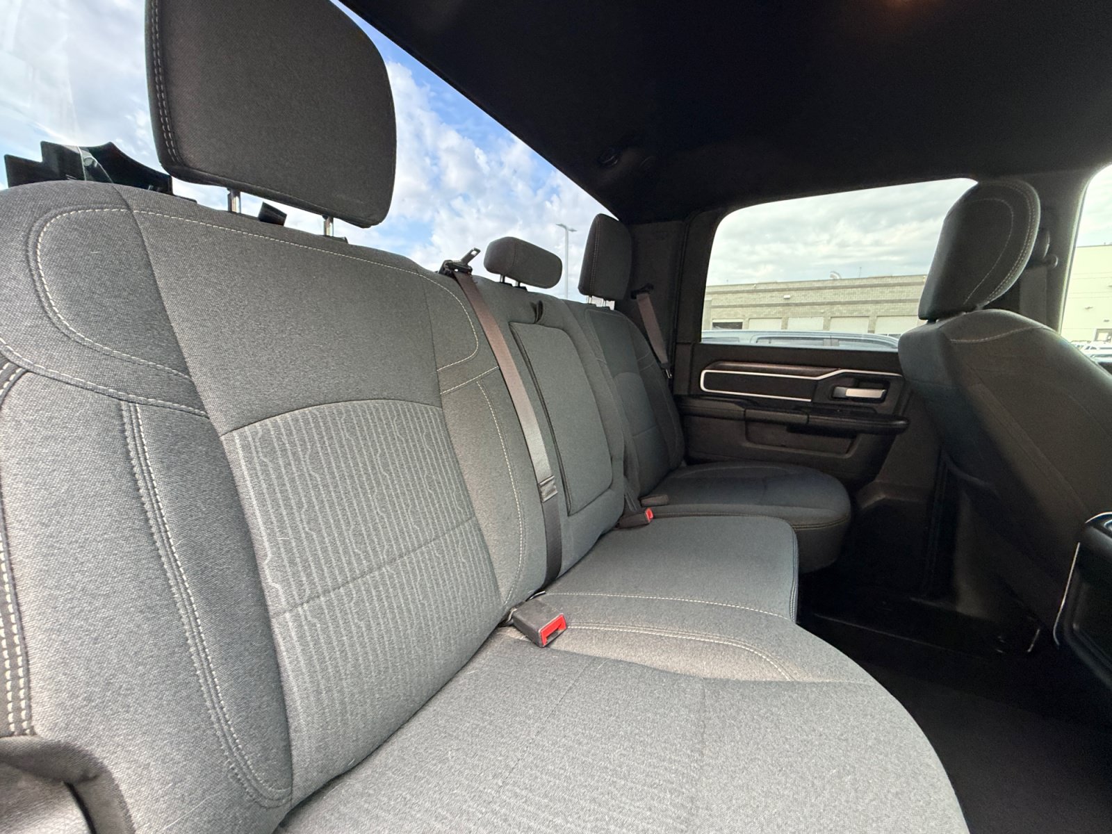 Used 2021 RAM 2500 Big Horn w/ Level 1 Equipment Group AWD/4WD image 18