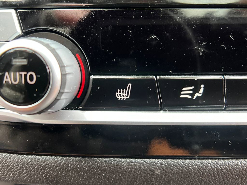 Used 2020 BMW X3 xDrive30i w/ Premium Package image 29