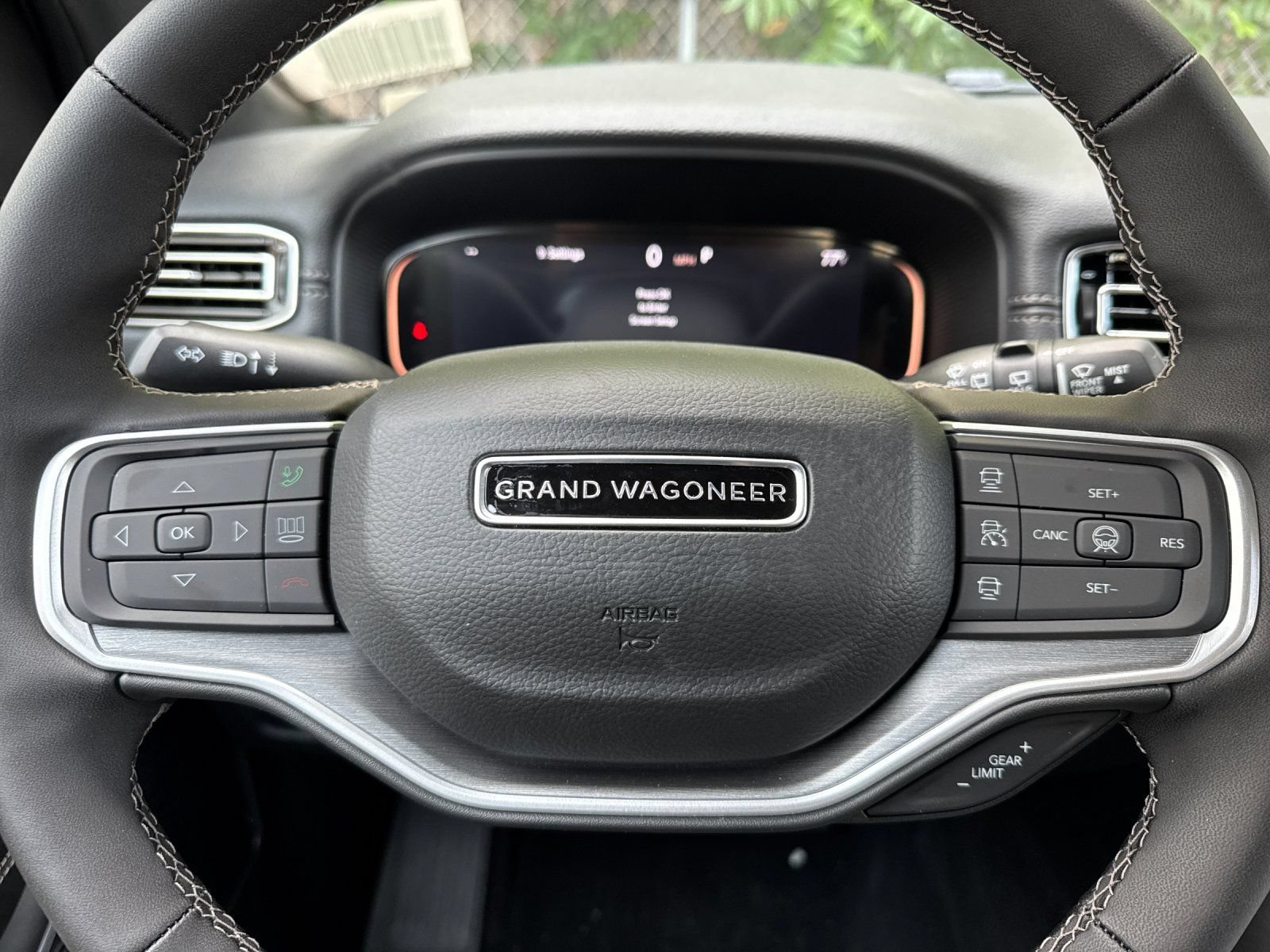 New 2026 Jeep Grand Wagoneer Limited AWD/4WD image 23