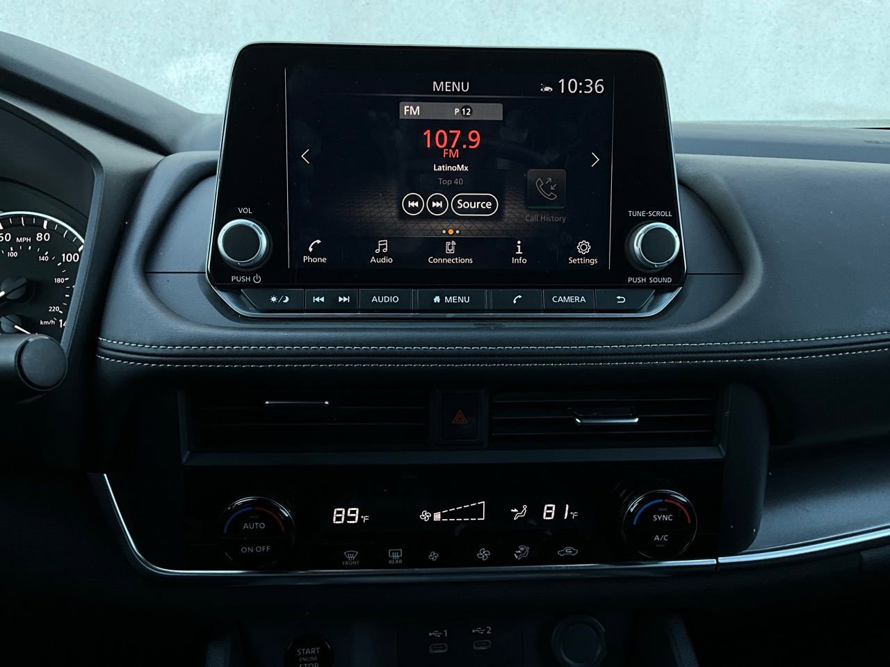 Used 2025 Nissan Rogue SV image 26