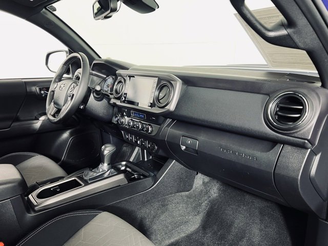 Used 2023 Toyota Tacoma TRD Sport w/ Technology Package image 16