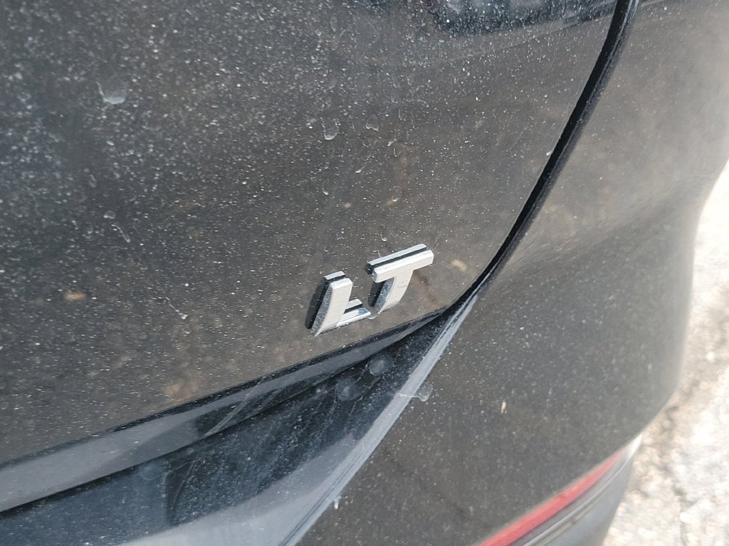 Used 2022 Chevrolet Equinox LT FWD image 9