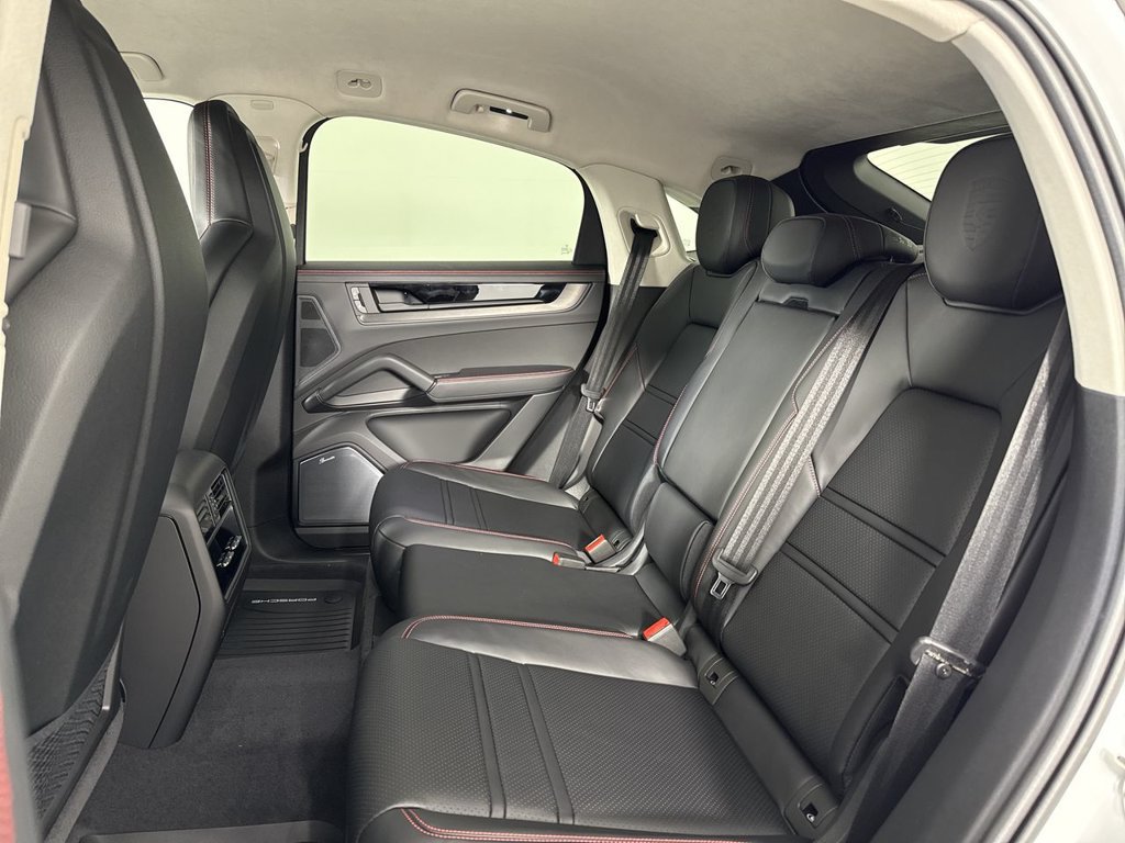New 2026 Porsche Cayenne Turbo GT AWD/4WD image 22