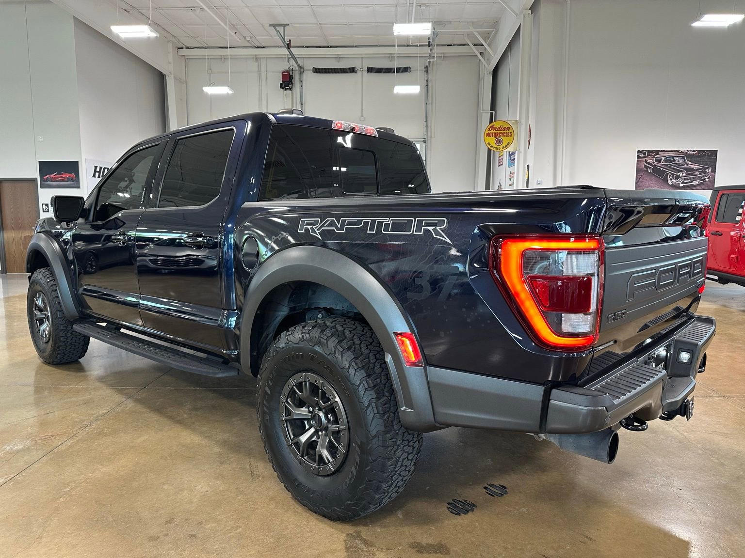 Used 2022 Ford F150 Raptor w/ Raptor 37 Performance Package image 5