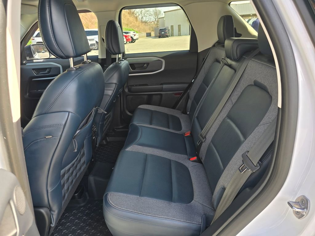 Used 2021 Ford Bronco Sport Outer Banks w/ Outer Banks Package image 10