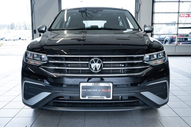 Used 2024 Volkswagen Tiguan Wolfsburg Edition image 2