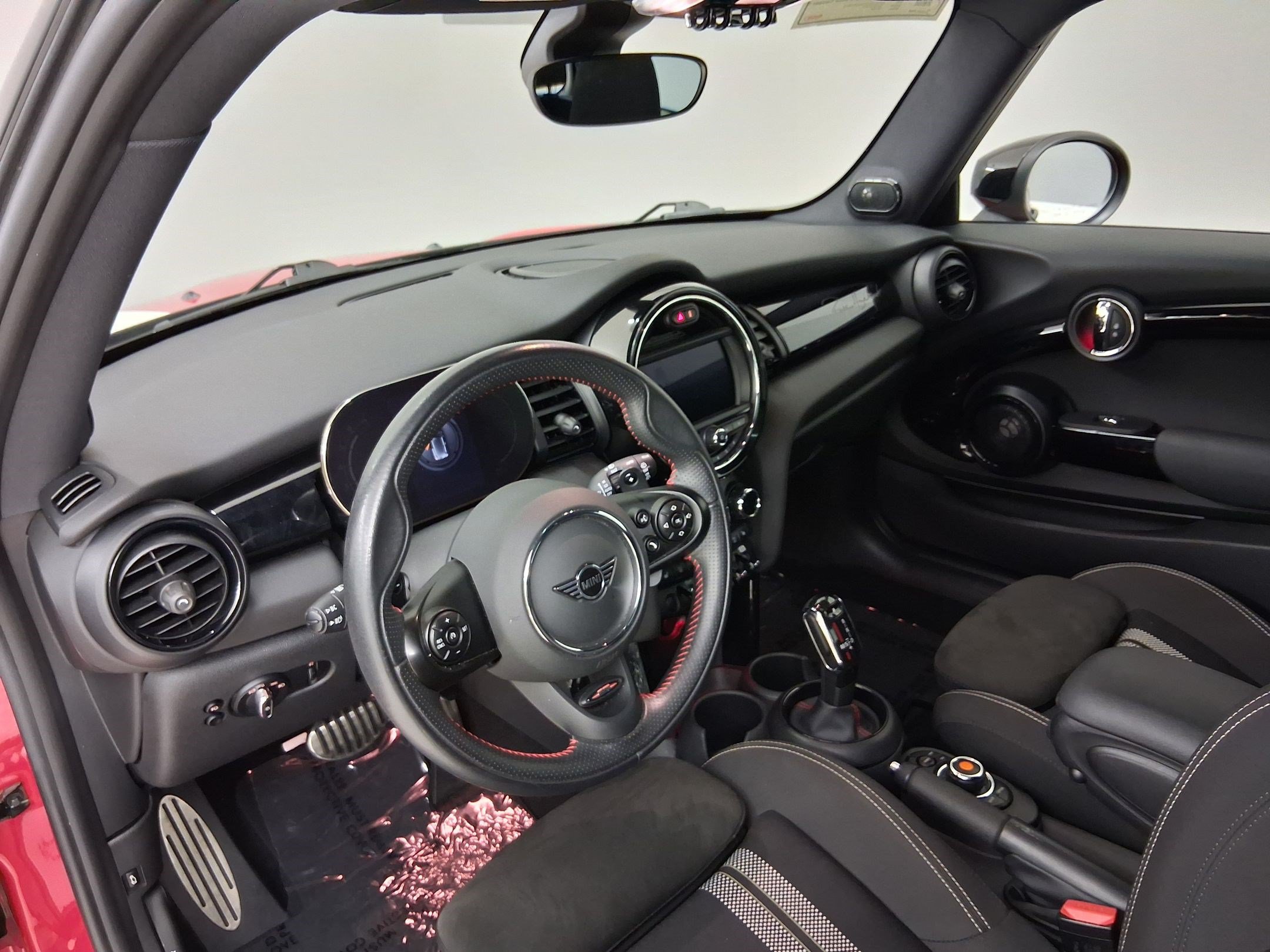 Used 2021 MINI Cooper S w/ 6.5" Touchscreen Package FWD image 2