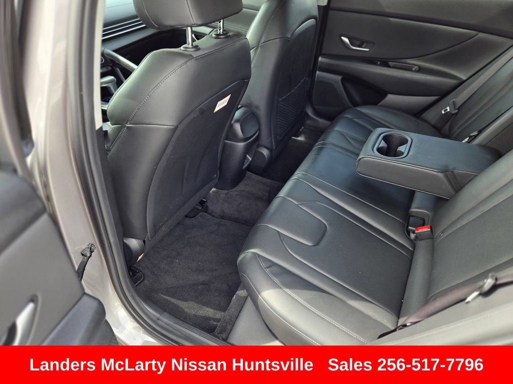Used 2024 Hyundai Elantra Limited FWD image 14