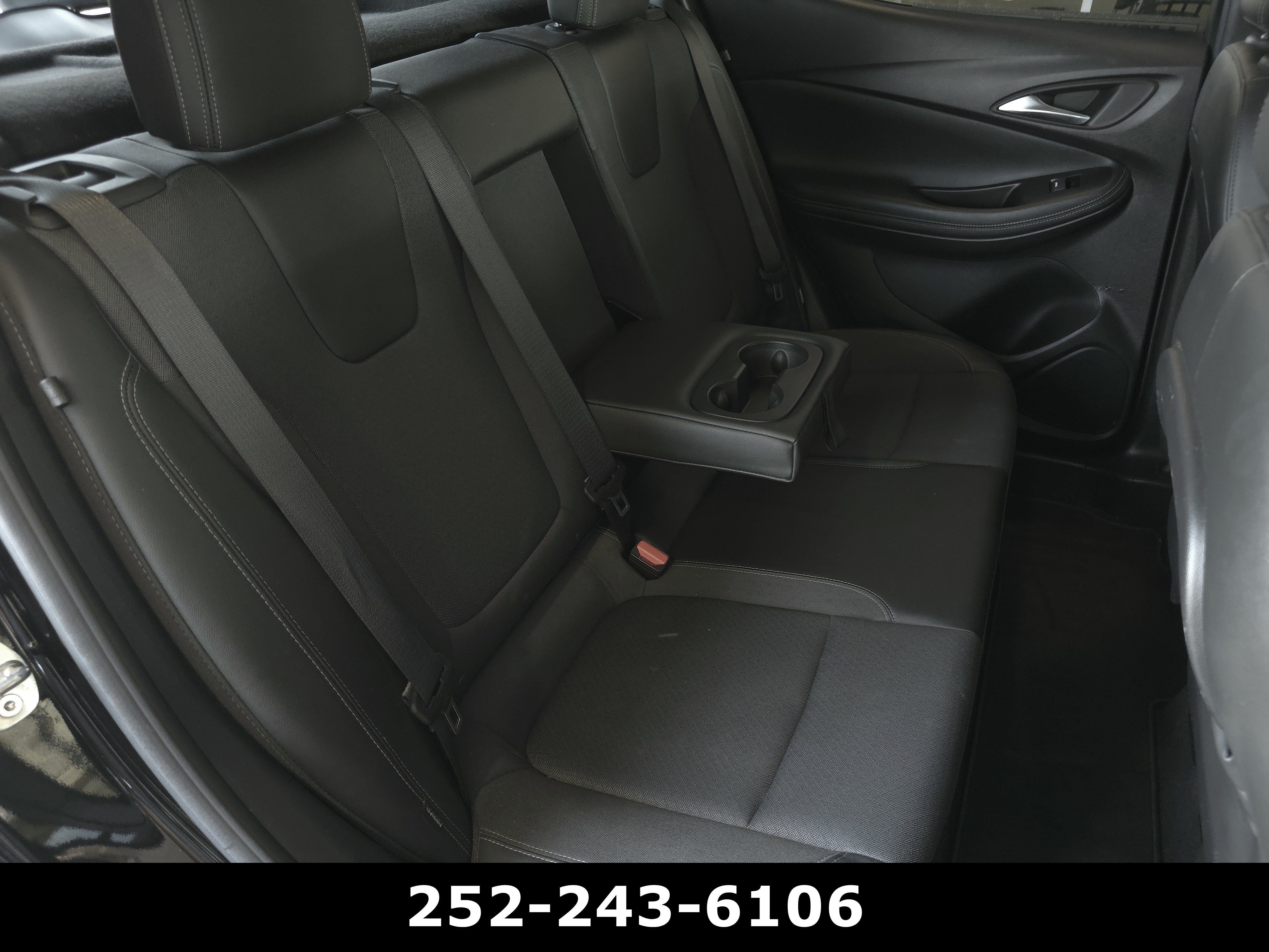 Used 2023 Buick Encore GX Select FWD image 28
