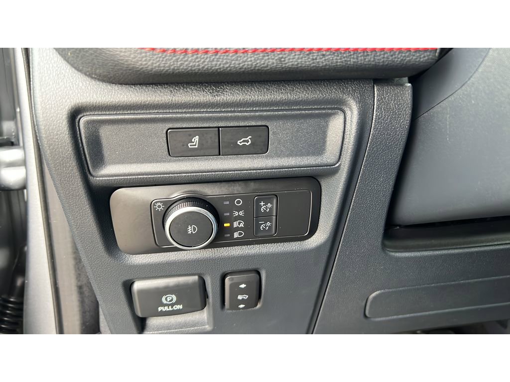 Used 2022 Ford Expedition Max Limited image 23