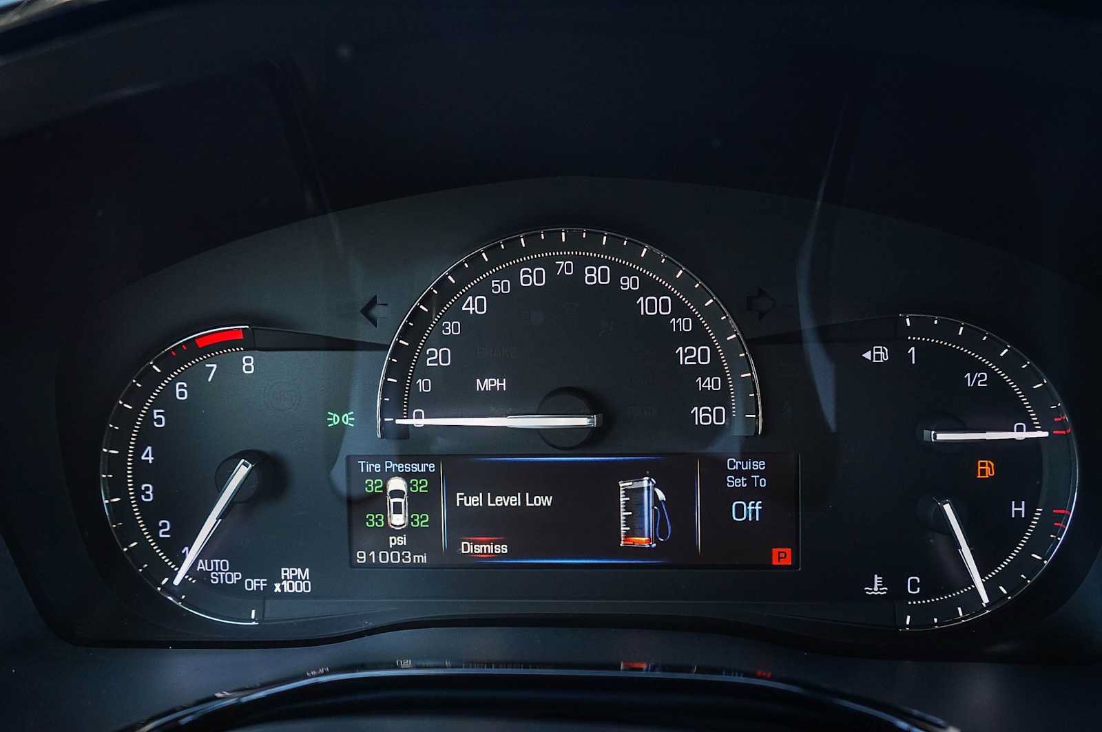 Used 2018 Cadillac XT5 FWD image 19