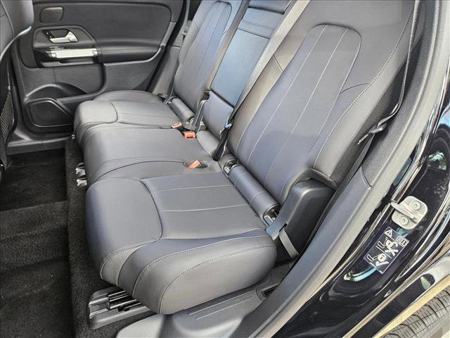 Used 2026 Mercedes-Benz GLB 250 image 17