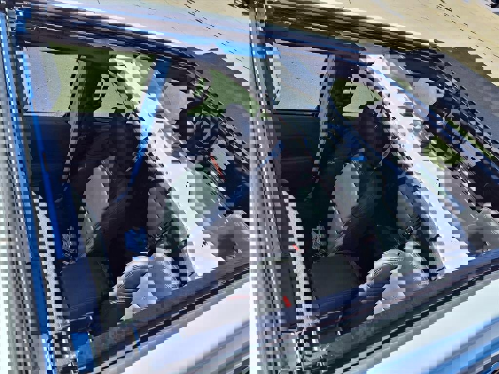 Certified 2025 Jeep Wrangler Unlimited Rubicon image 3