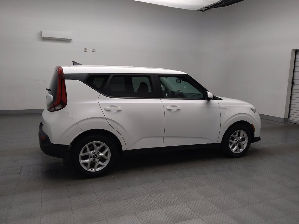 Used 2022 Kia Soul LX w/ Technology Package image 10
