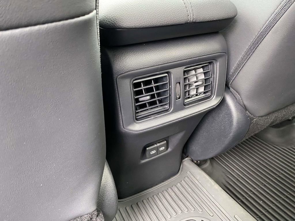 Used 2025 Toyota RAV4 XLE Premium FWD image 11