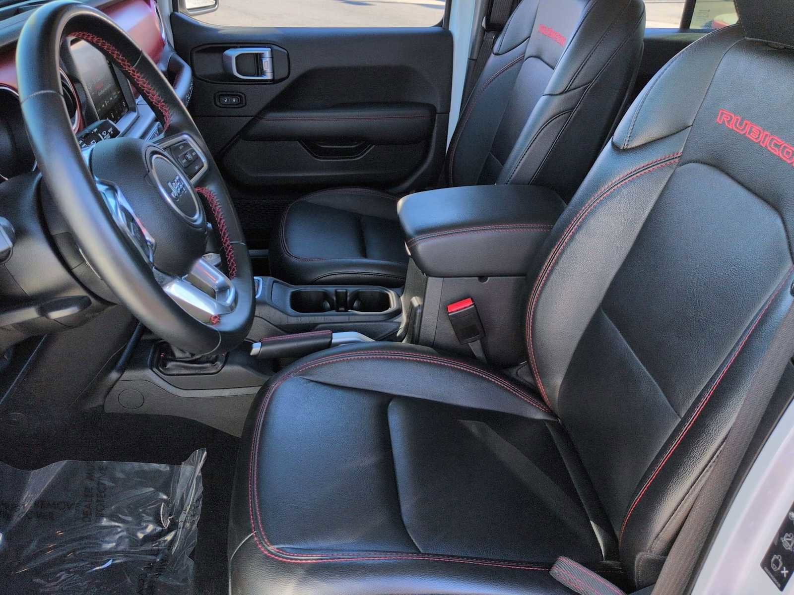 Used 2022 Jeep Wrangler Unlimited Rubicon w/ Steel Bumper Group image 17