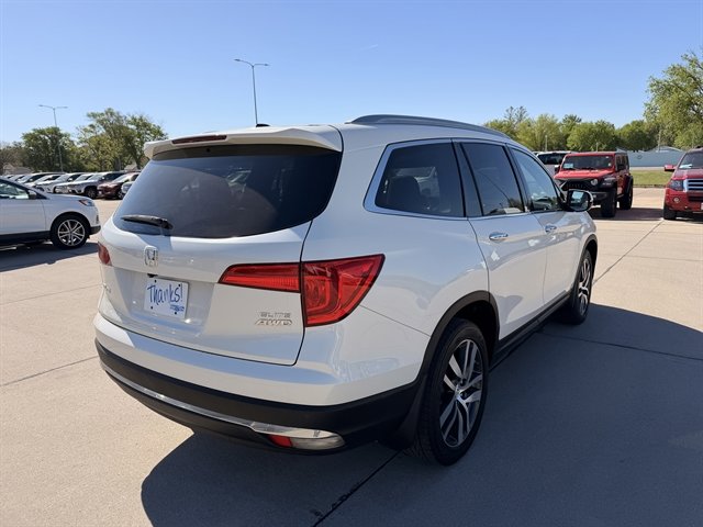 Used 2018 Honda Pilot Elite image 7
