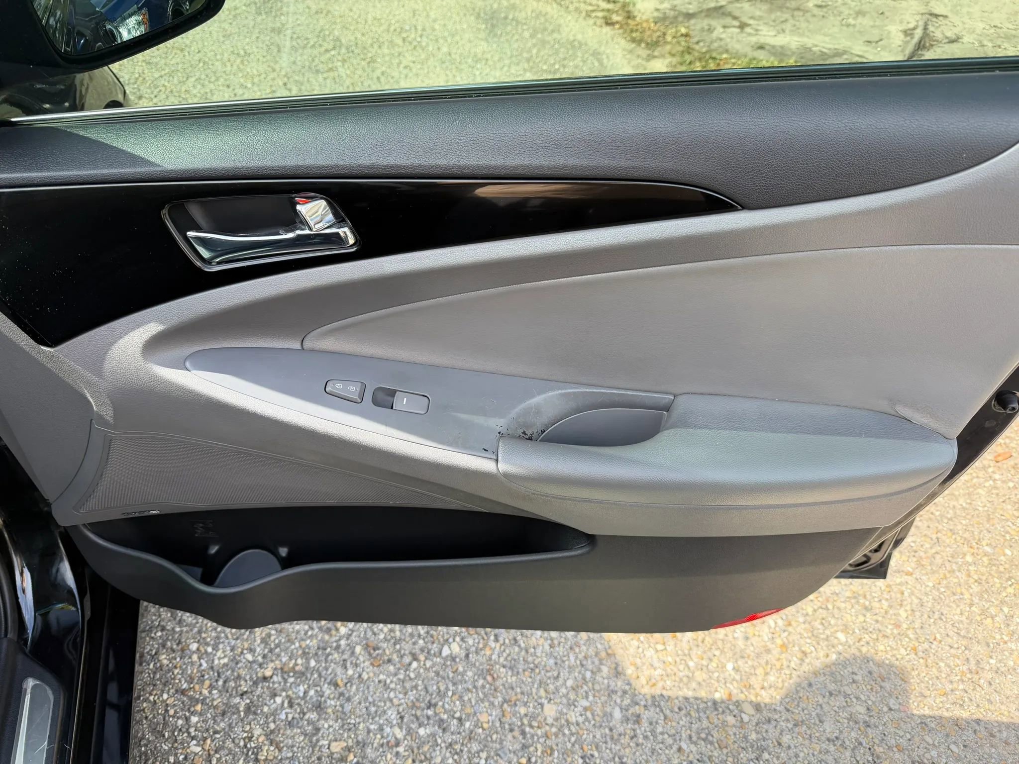 Used 2013 Hyundai Sonata Limited image 9