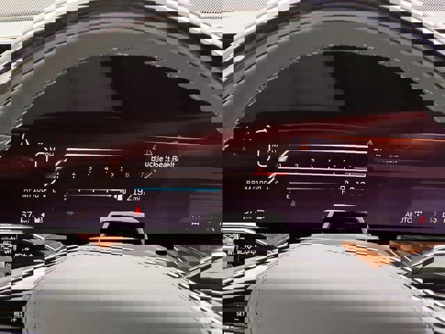 Used 2026 Cadillac Escalade Platinum Sport w/ LPO, ONYX Package image 18