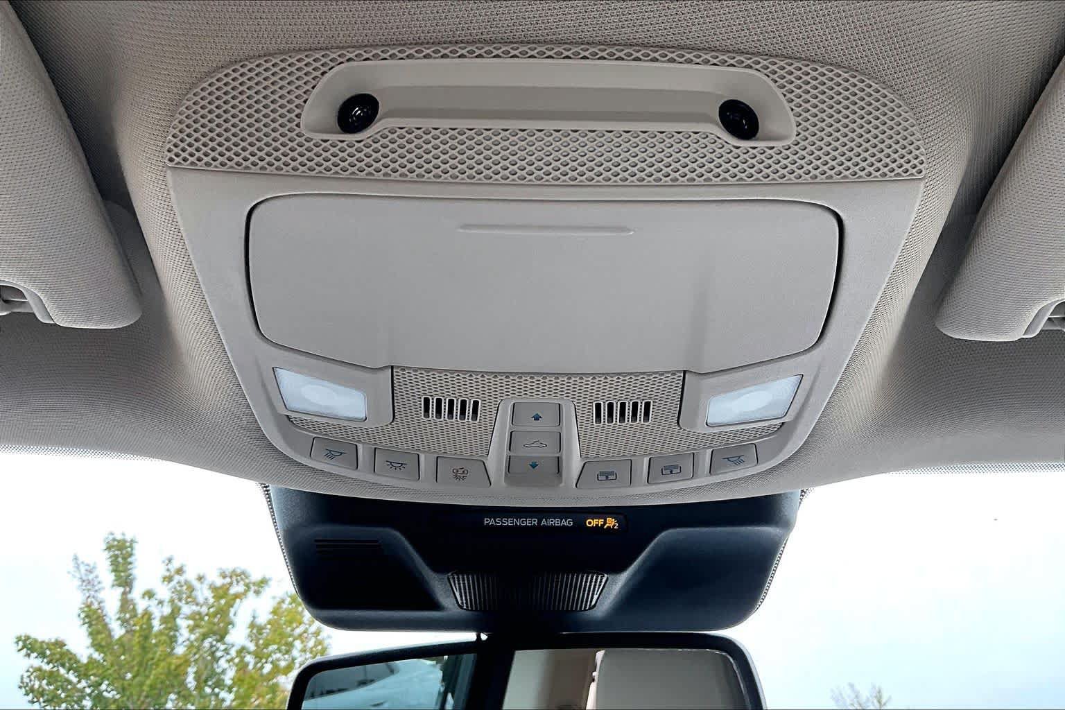 Used 2024 Ford Expedition Limited RWD image 37