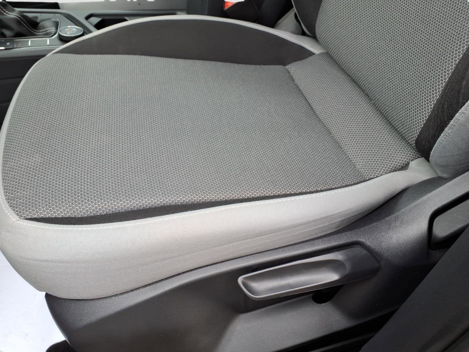 Used 2023 Volkswagen Taos S image 16