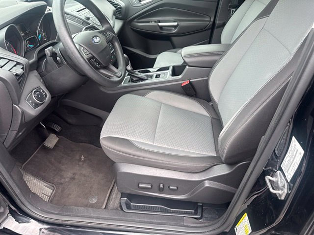 Used 2017 Ford Escape SE AWD/4WD image 10