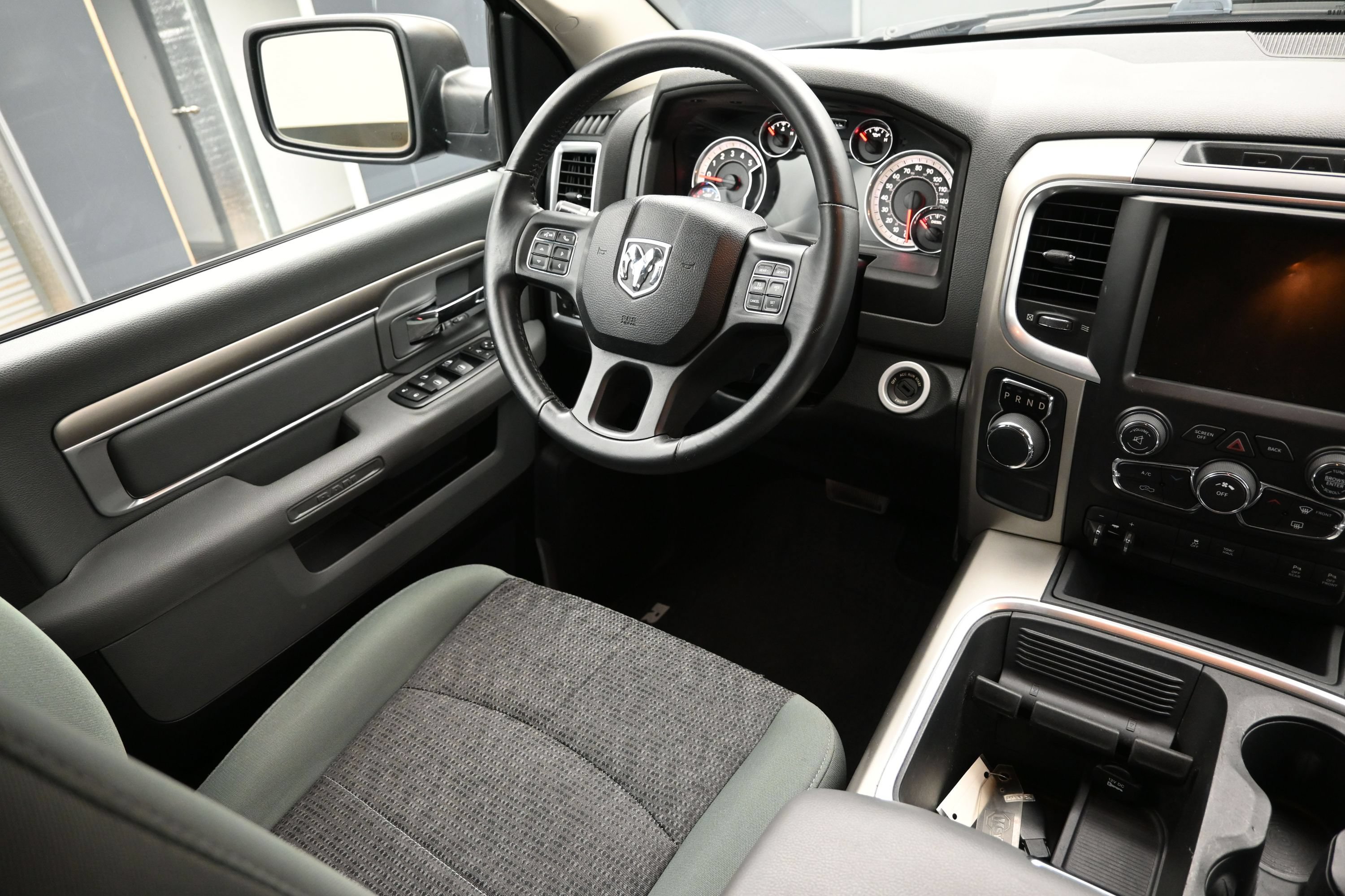 Used 2016 RAM 1500 Lone Star RWD image 24