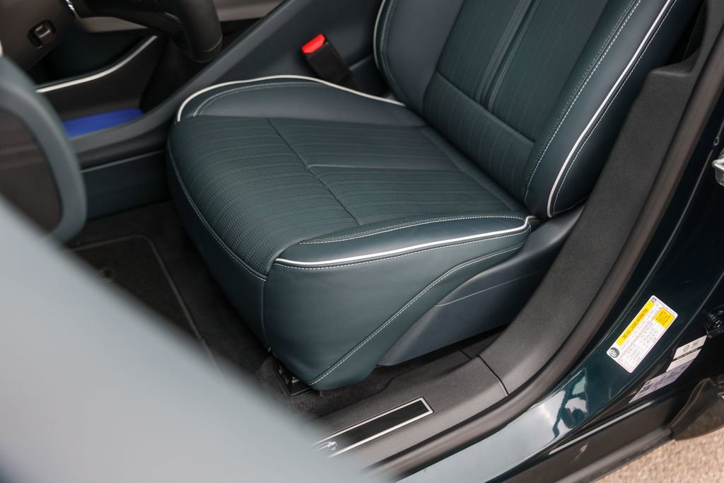 Certified 2024 Cadillac Lyriq Luxury w/ Nappa Leather Package image 8